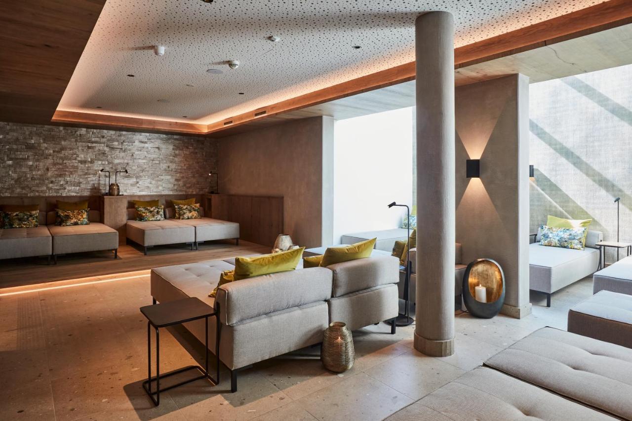 Hotel Gabi Wals-Siezenheim ภายนอก รูปภาพ