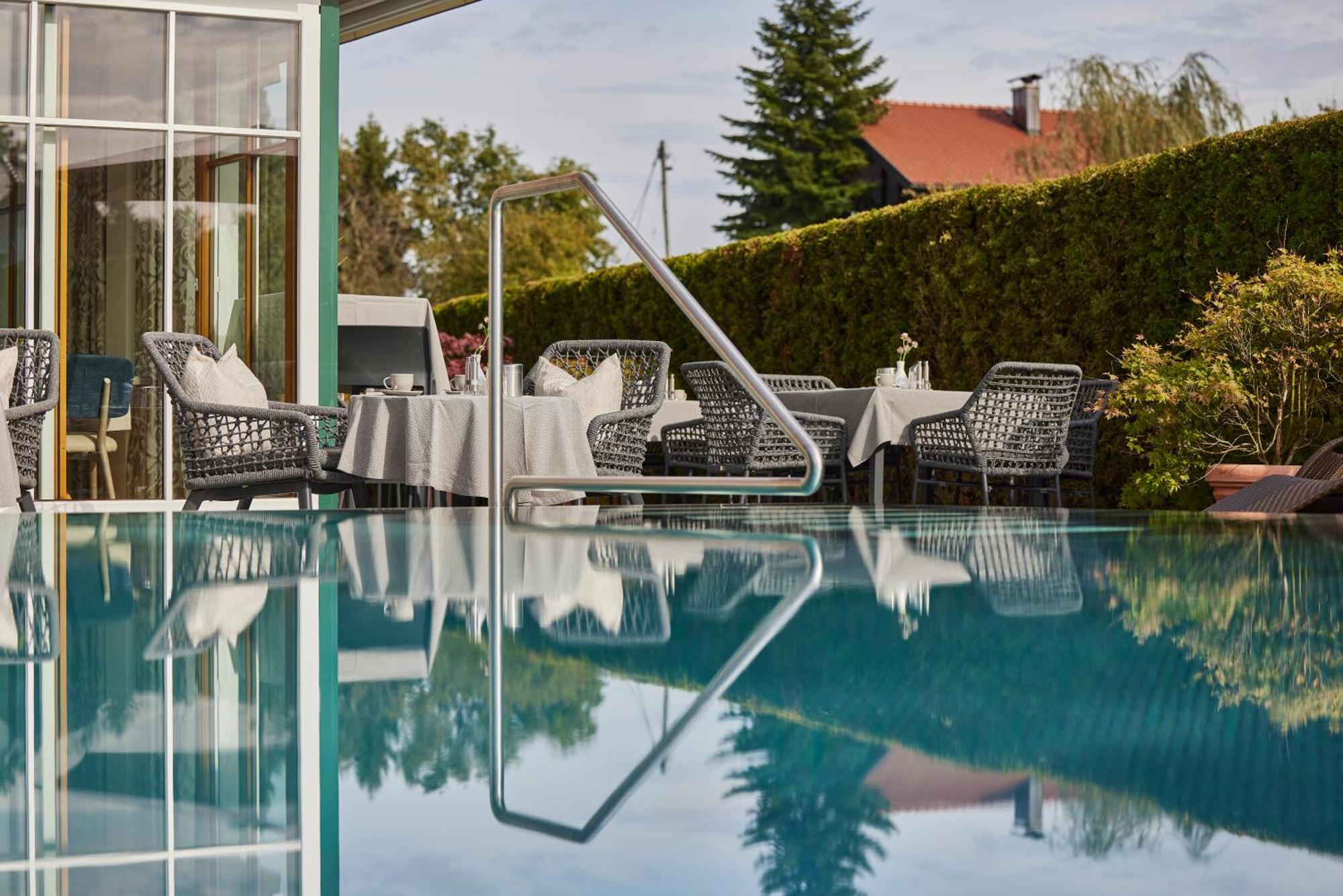 Hotel Gabi Wals-Siezenheim ภายนอก รูปภาพ